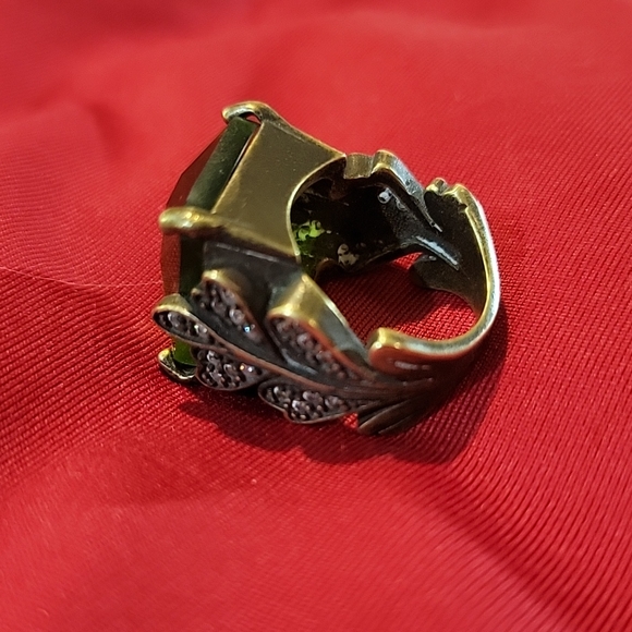 Woman's ring - Picture 6 of 7